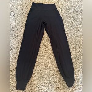 SOLD Lululemon Align High-Rise Jogger